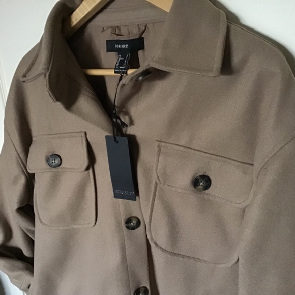 NWT Forever 21 Women’s Button Front Fleece Shacker Tan Size S - Picture 3 of 3